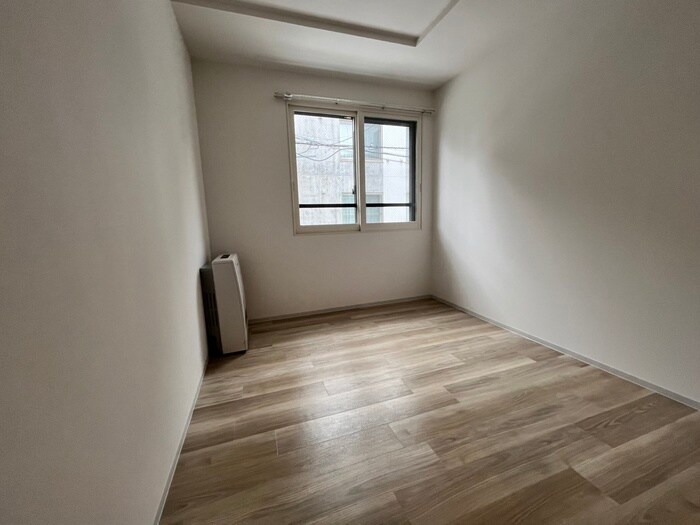 物件内観写真6　(居室)