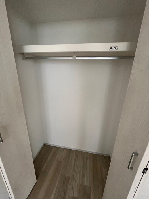 物件内観写真6　(収納)