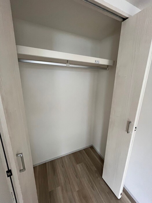 物件内観写真6　(収納)