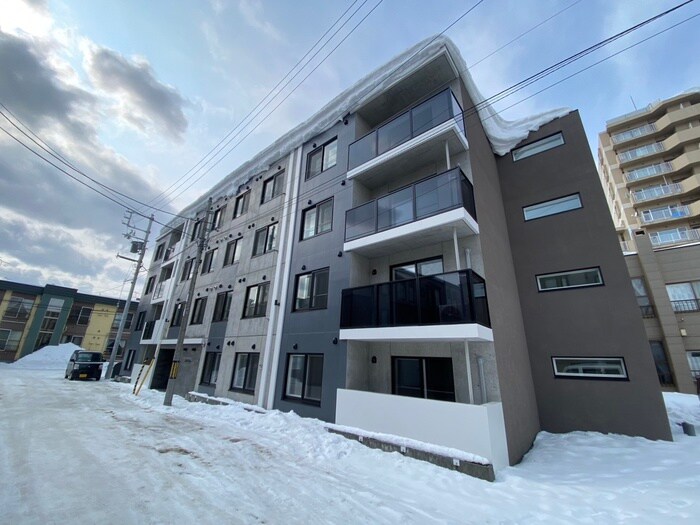 物件外観写真1　(外観写真)