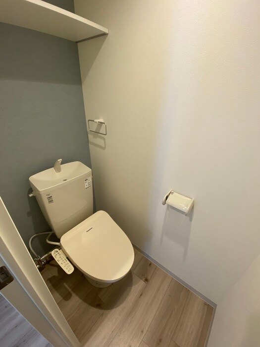 物件内観写真15　(トイレ)