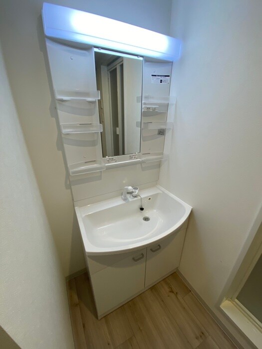 物件内観写真16　(洗面)