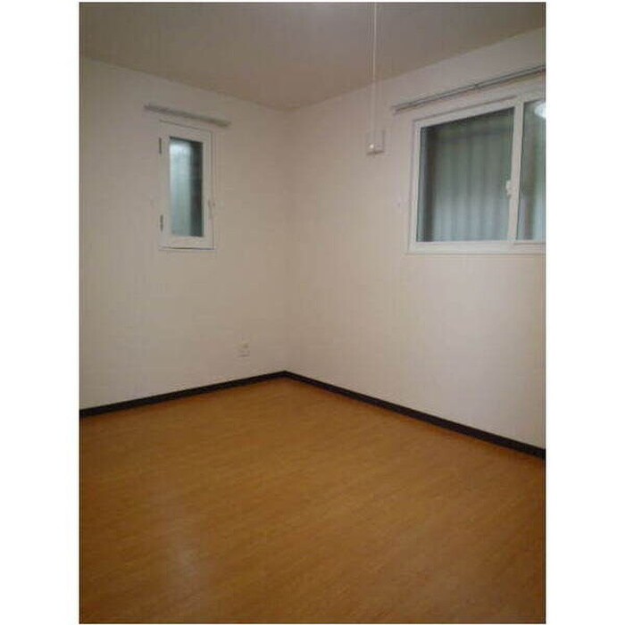 物件内観写真11　(居室)