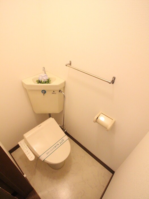 物件内観写真13　(トイレ)