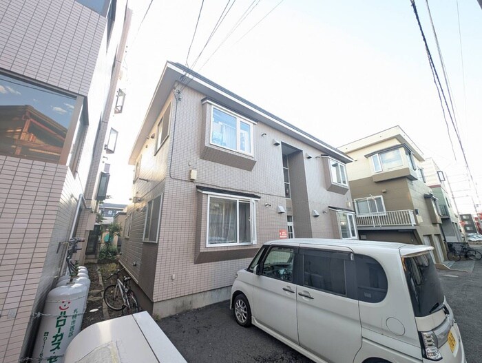 物件外観写真1　(外観写真)