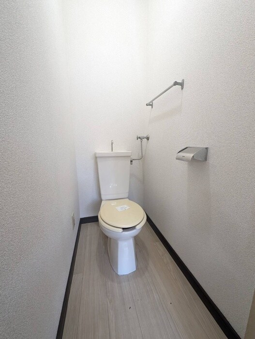 物件内観写真14　(トイレ)