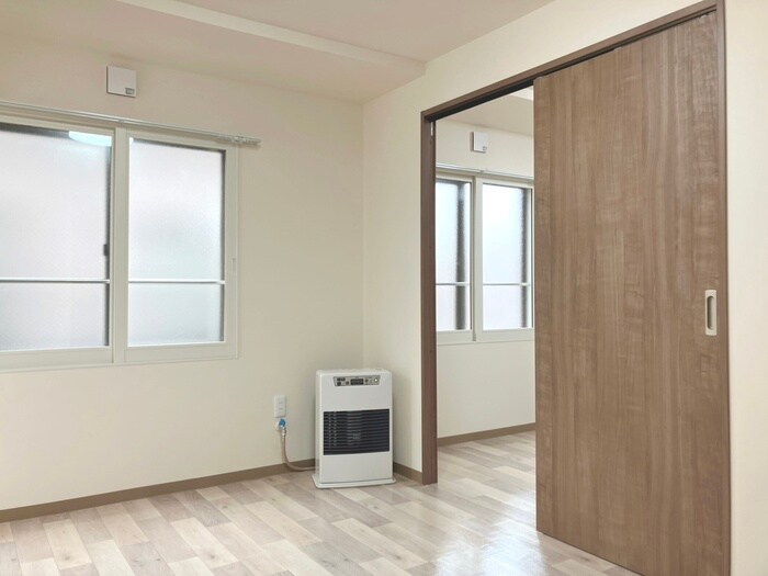 物件内観写真10　(居室)