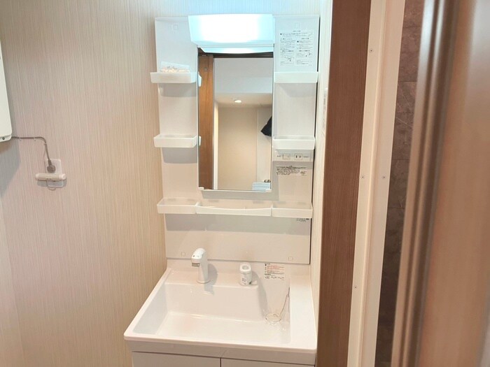 物件内観写真18　(洗面)