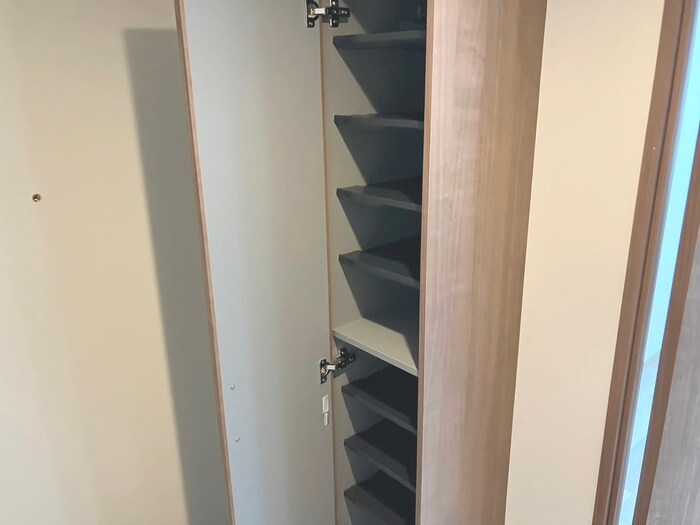 物件内観写真21　(靴箱)