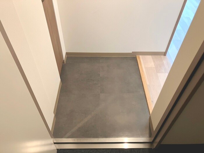 物件内観写真22　(玄関)