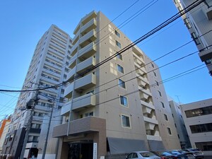 パティ－ナ東大通外観写真