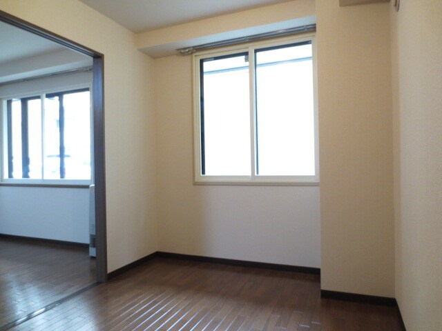 物件内観写真14　(居室)