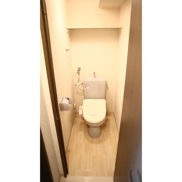 物件内観写真15　(トイレ)