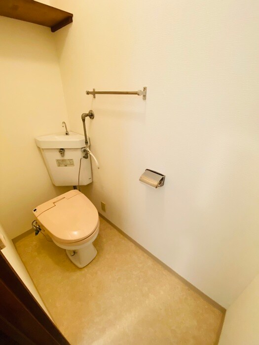 物件内観写真13　(トイレ)