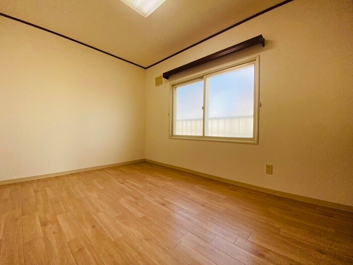 物件内観写真19　(居室)