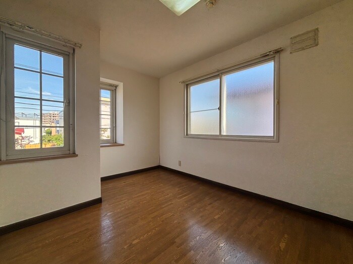 物件内観写真11　(居室)