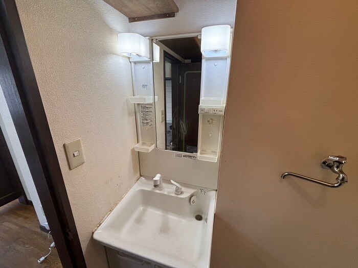 物件内観写真17　(洗面)