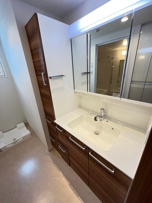 物件内観写真14　(洗面)