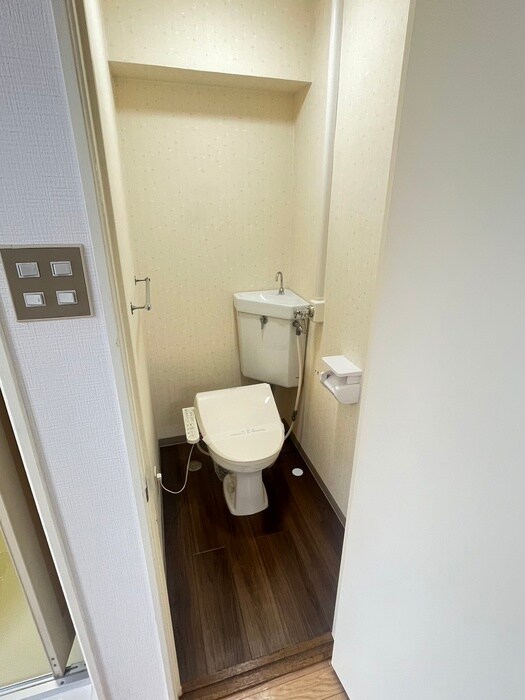 物件内観写真16　(トイレ)