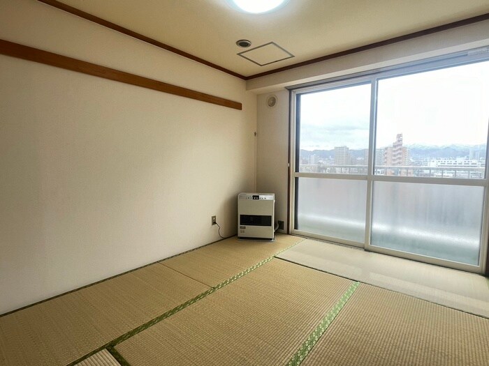 物件内観写真18　(居室)