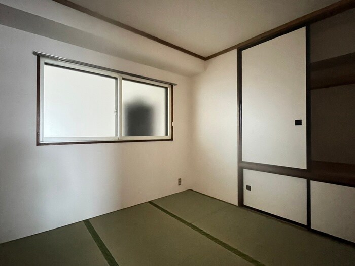 物件内観写真18　(居室)