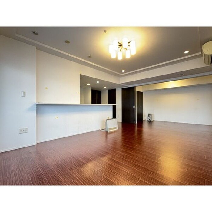 物件内観写真3　(居室)