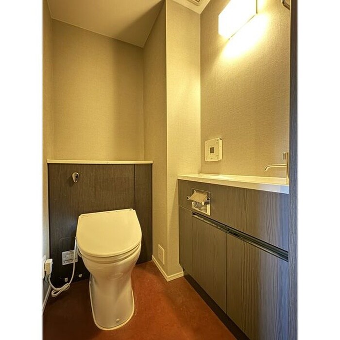 物件内観写真10　(トイレ)