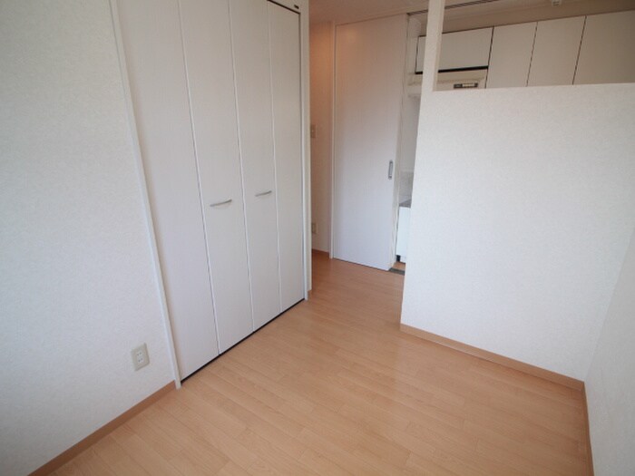 物件内観写真13　(居室)