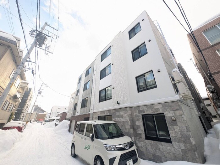 物件外観写真1　(外観写真)