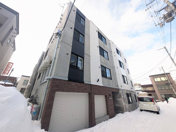 物件外観写真2　(外観写真)