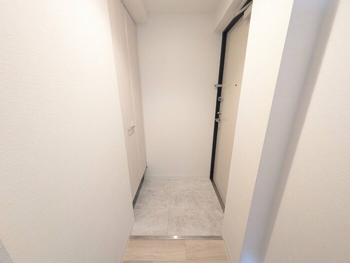 物件内観写真22　(玄関)
