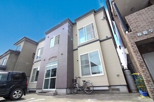 セラミックハイツ外観写真