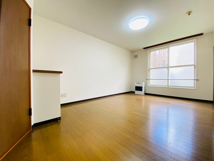 物件内観写真5　(居室)