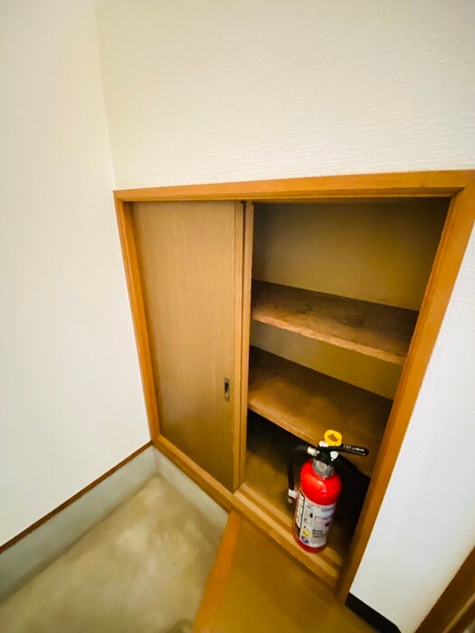 物件内観写真12　(靴箱)