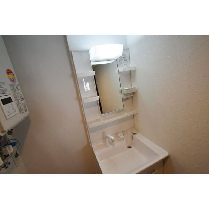 物件内観写真11　(洗面)