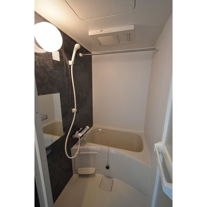 物件内観写真12　(バス／シャワールーム等)