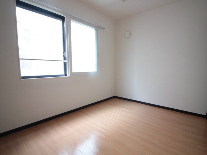 物件内観写真22　(居室)