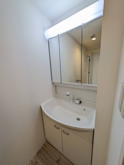 物件内観写真14　(洗面)