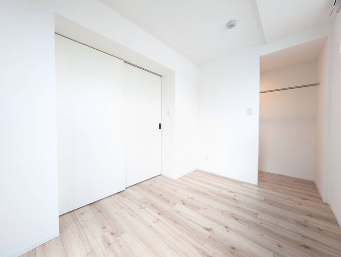 物件内観写真16　(居室)