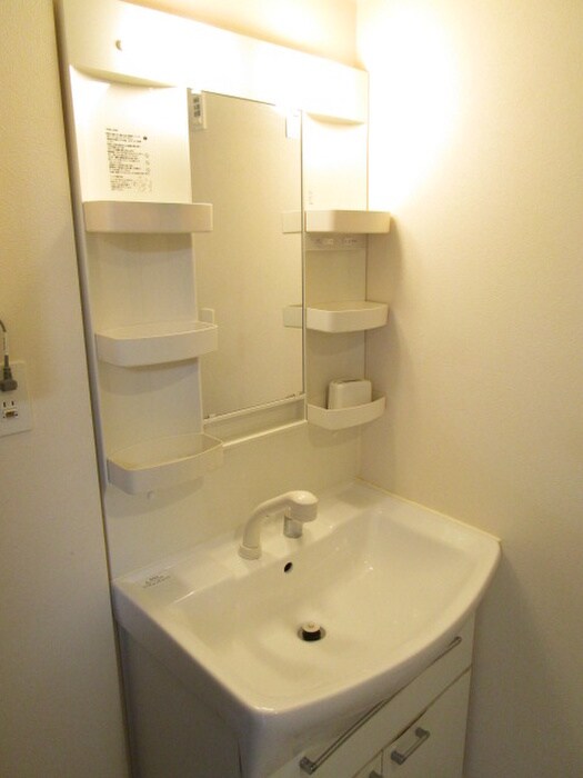 物件内観写真11　(洗面)