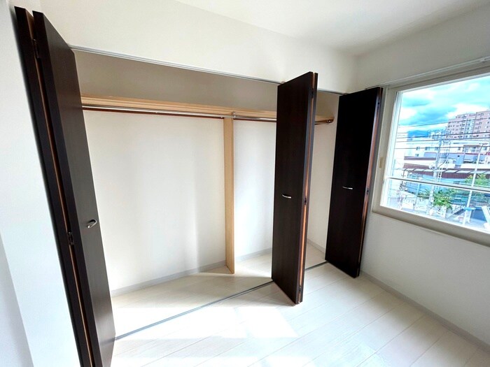 物件内観写真14　(収納)