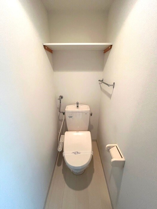 物件内観写真17　(トイレ)