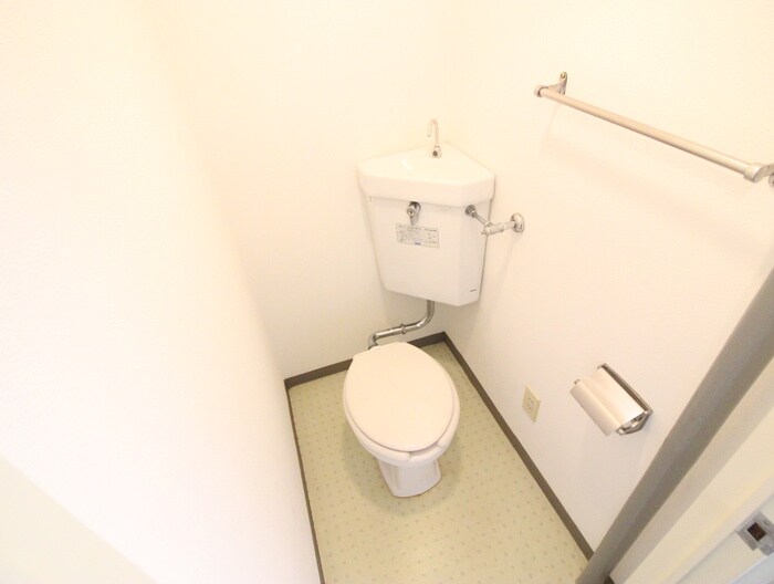 物件内観写真15　(トイレ)