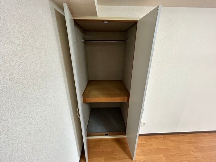 物件内観写真16　(収納)