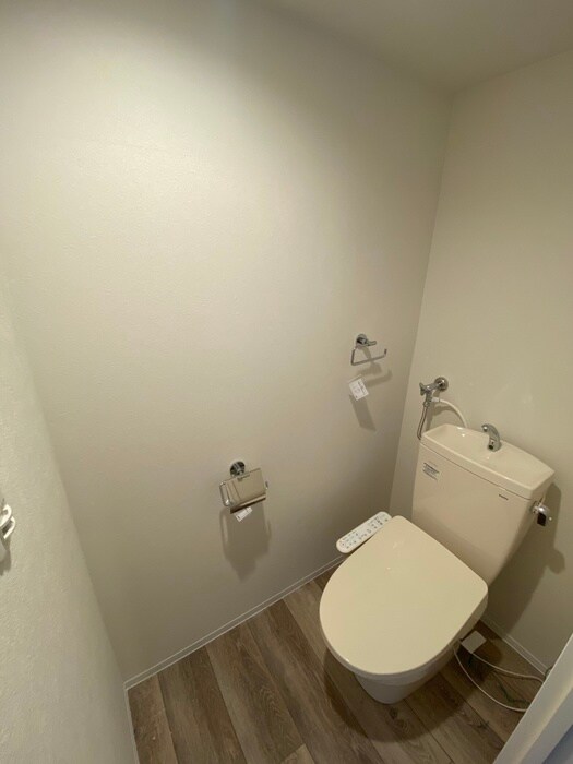 物件内観写真15　(トイレ)