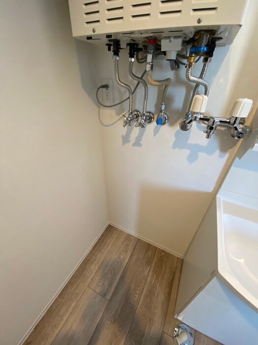 物件内観写真20　(洗濯機置場)