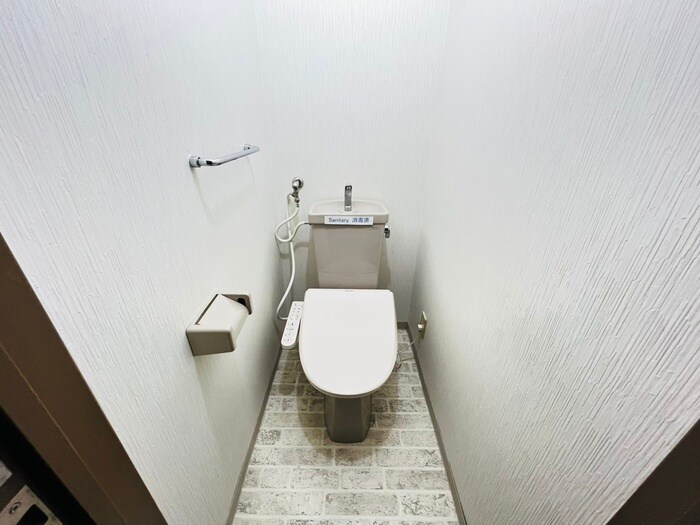 物件内観写真13　(トイレ)