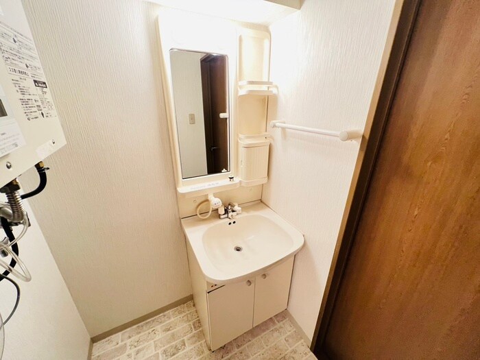 物件内観写真14　(洗面)