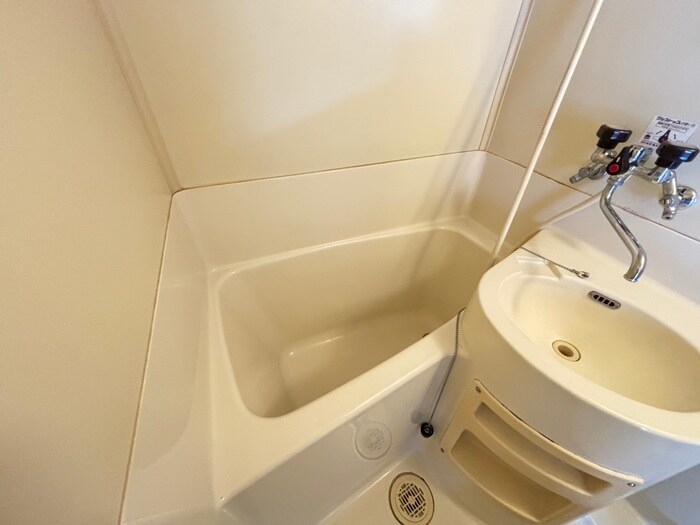 物件内観写真12　(バス／シャワールーム等)