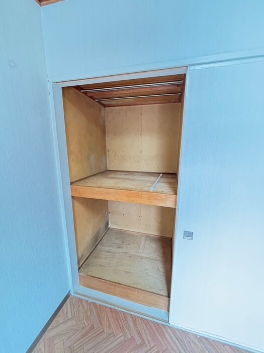 物件内観写真15　(収納)